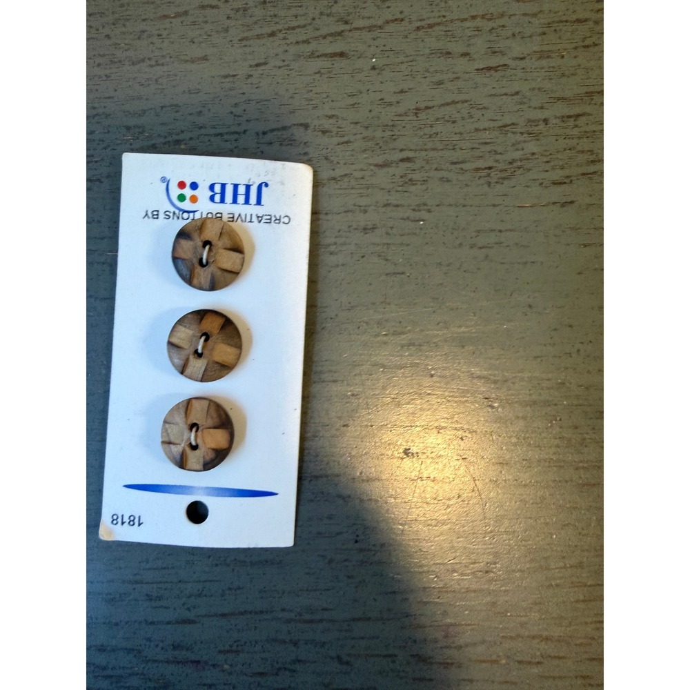 JHB Creative Buttons 1818 Brown Natural Material 3/4 Inch 2-Hole 3 Portugal